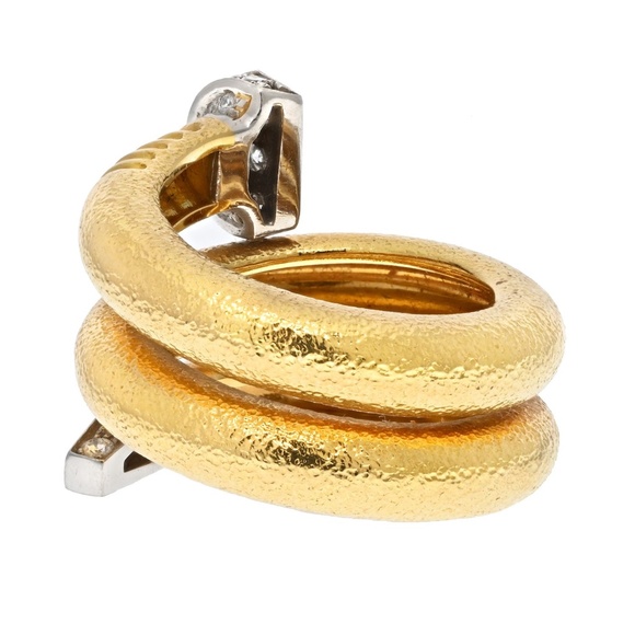 David Webb Platinum & 18K Yellow Gold Nail Ring - Picture 2 of 5